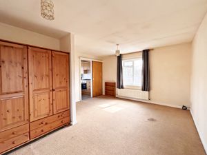 Lounge/Bedroom- click for photo gallery